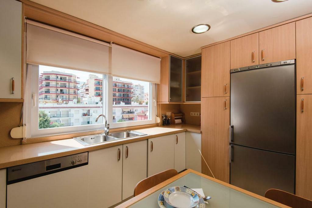 Bella Vista Luxury Apartment 托雷莫利诺斯 外观 照片
